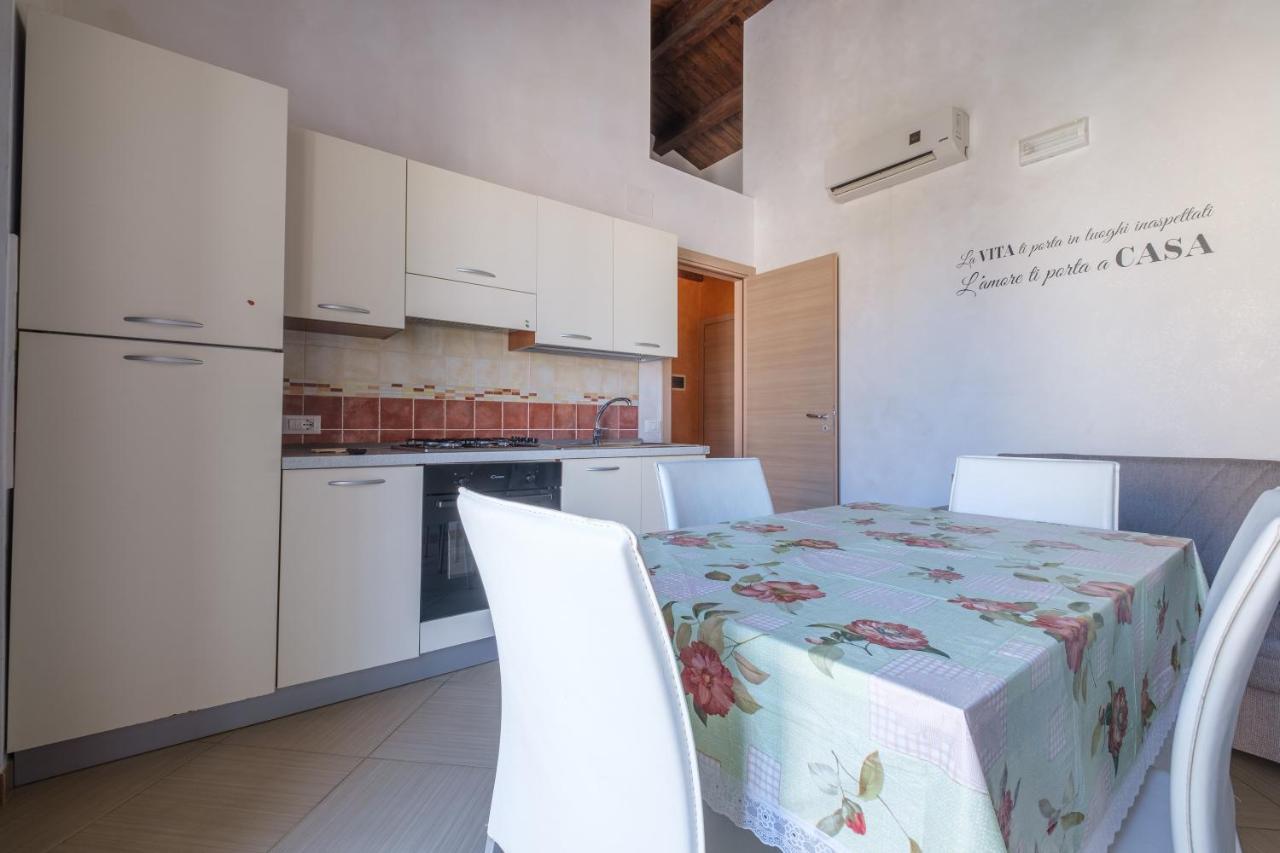 Casa Vacanza Josephine Barcellona Pozzo di Gotto Exterior foto